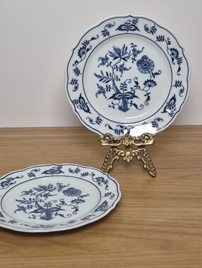Set of 2 Blue Onion 6.25" Bread and Butter Plates